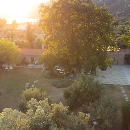 Just Barrett Villa Rovies Exterior photo